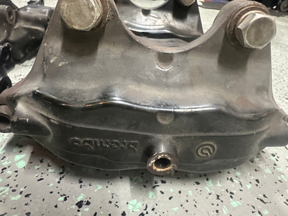 Nissan Skyline GTR R33 Brembo calipers