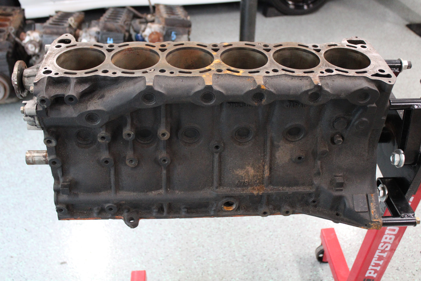 RB30 S2 #8 Engine - Block, crank, girdle only